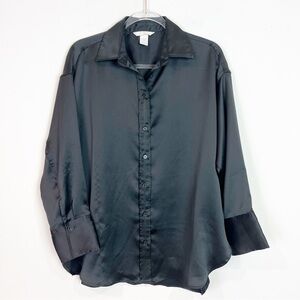 H&M BLACK SILKY LONG SLEEVE BUTTON FRONT OVERSIZED BLOUSE WOMENS SZ XS